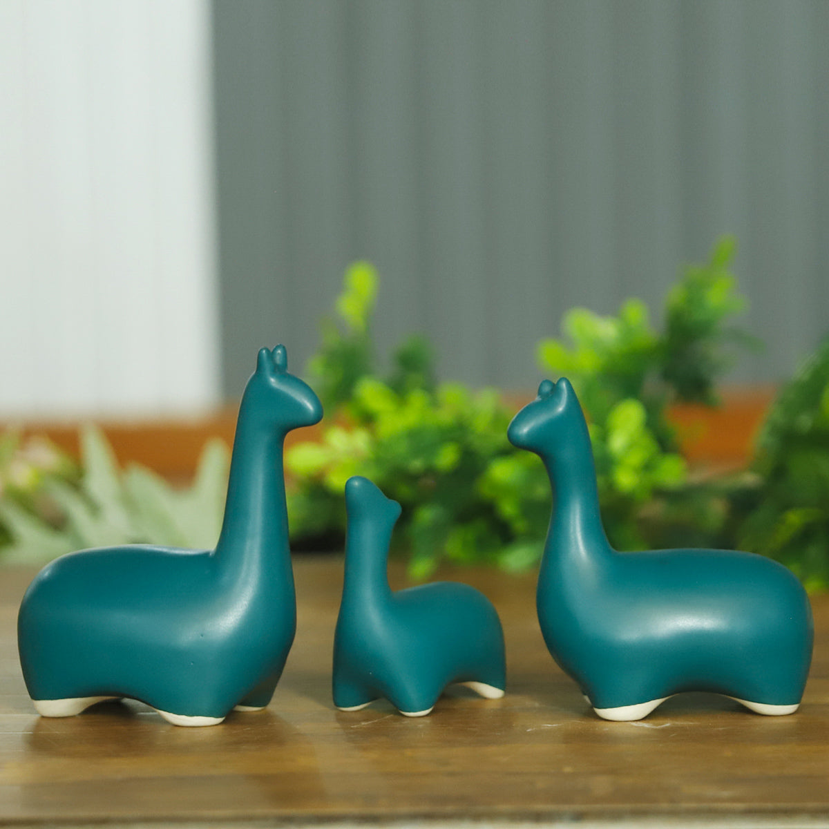 Dinosour Set Showpiece Premium Ceramic Home Décor Showpiece – Ideal for Living Room, Bedroom, or Office Display