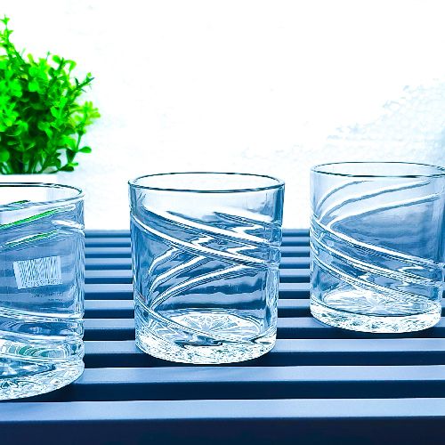 Shtox Rotating Glass