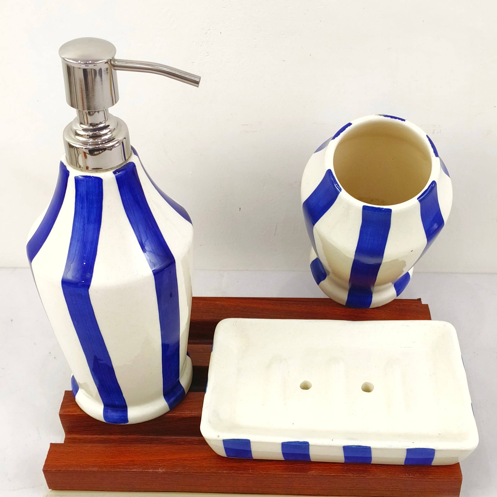 Clayful Homes Handmade Ceramic Bathroom Accessories