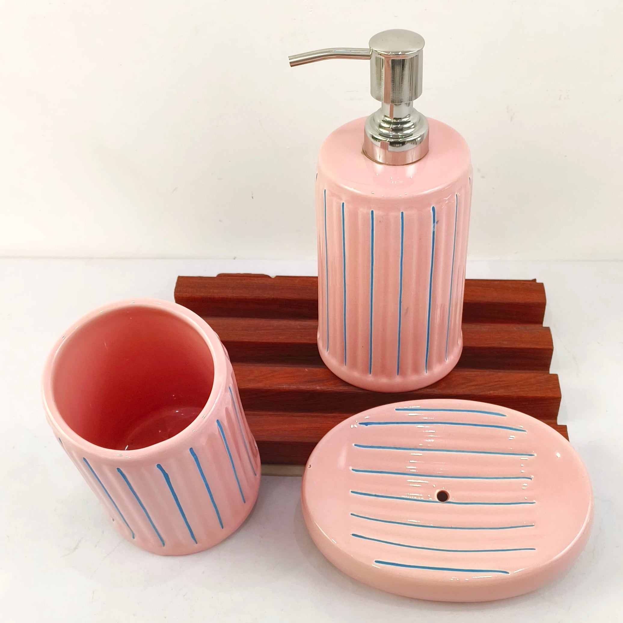 Blush Elegance' Ceramic Bathroom Accessory Set