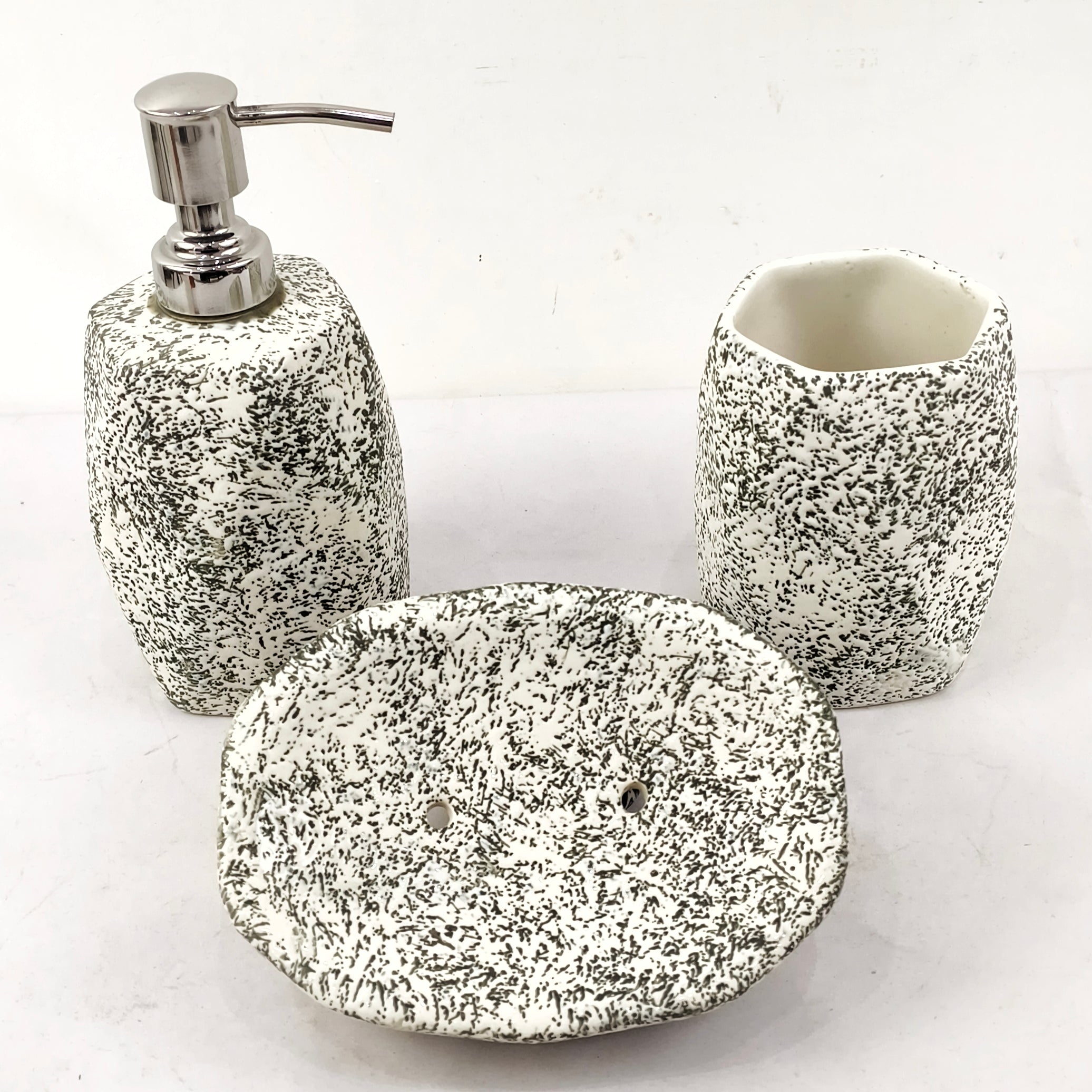 Kaolinite Ceramic Bathroom Accessories Set